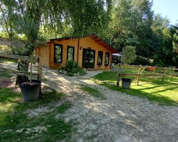Chalet Olivier Flere-la-Riviere Екстер'єр фото