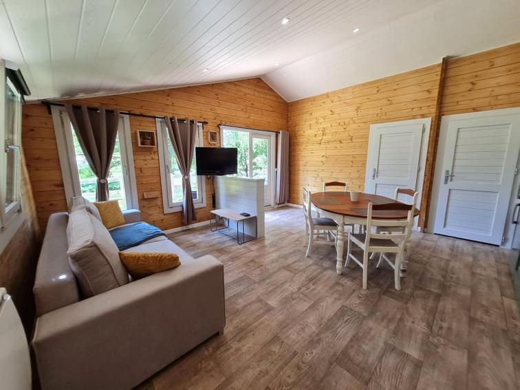 Chalet Olivier Flere-la-Riviere Екстер'єр фото